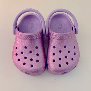 Classic glitter clog